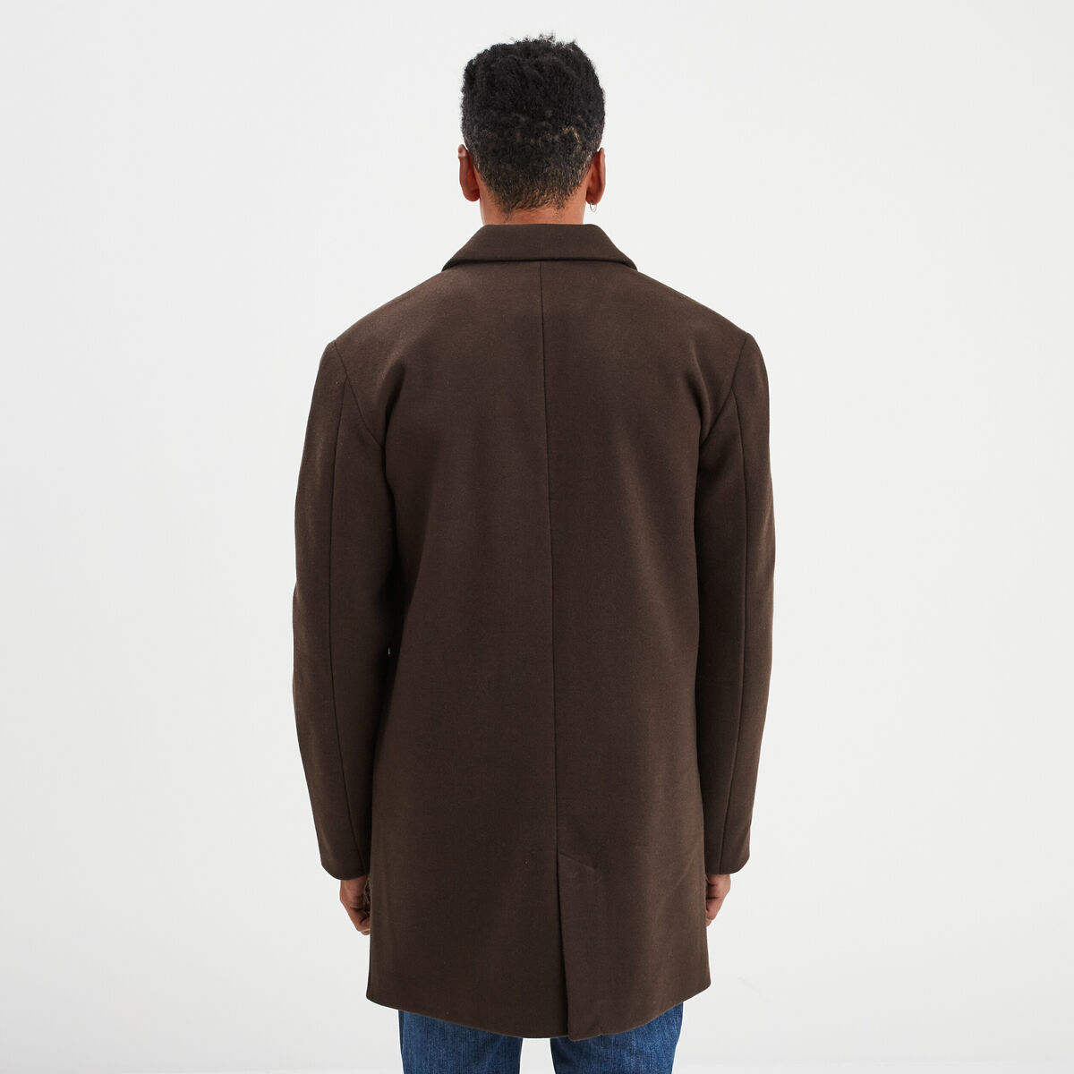 Manteau mi-long boutonn&eacute; et doubl&eacute; marron fonc&eacute; homme
