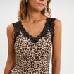 D&eacute;bardeur avec dentelle col en V sable femme