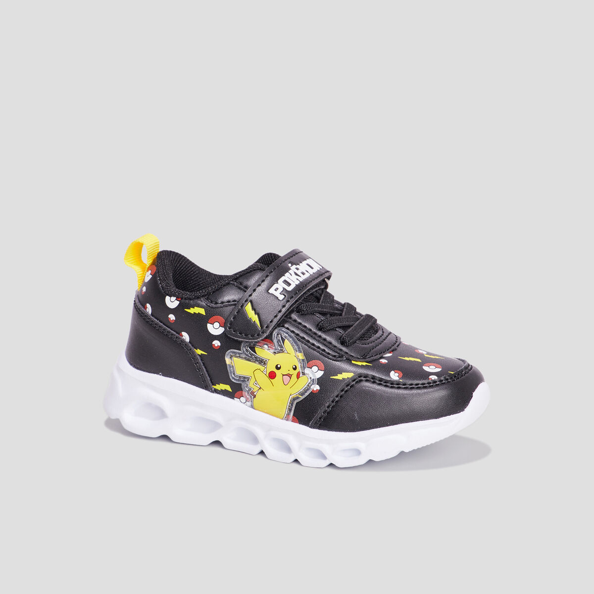 Baskets running Pok&eacute;mon Pikachu noir gar&ccedil;on