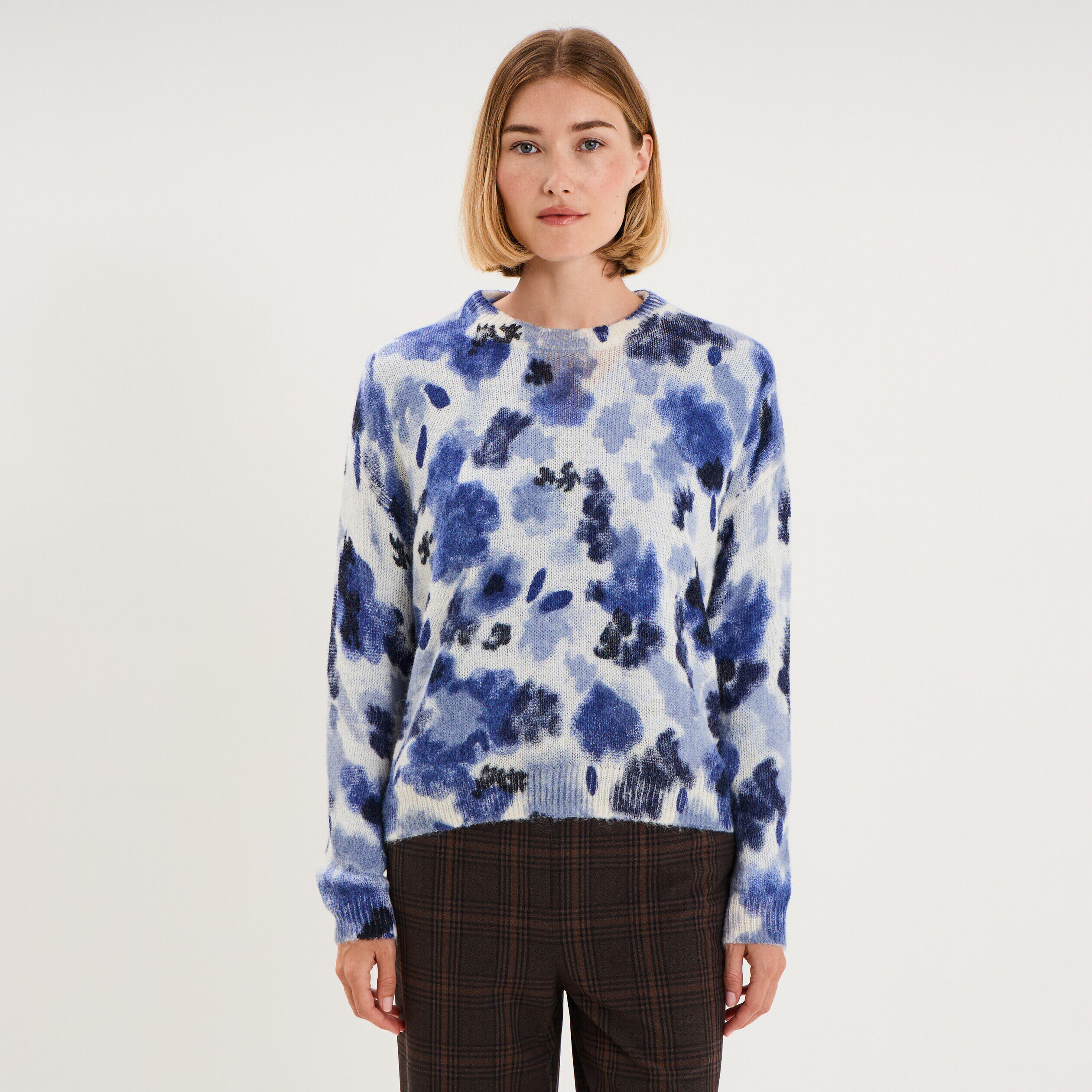 Pull col rond manches longues relax bleu clair femme