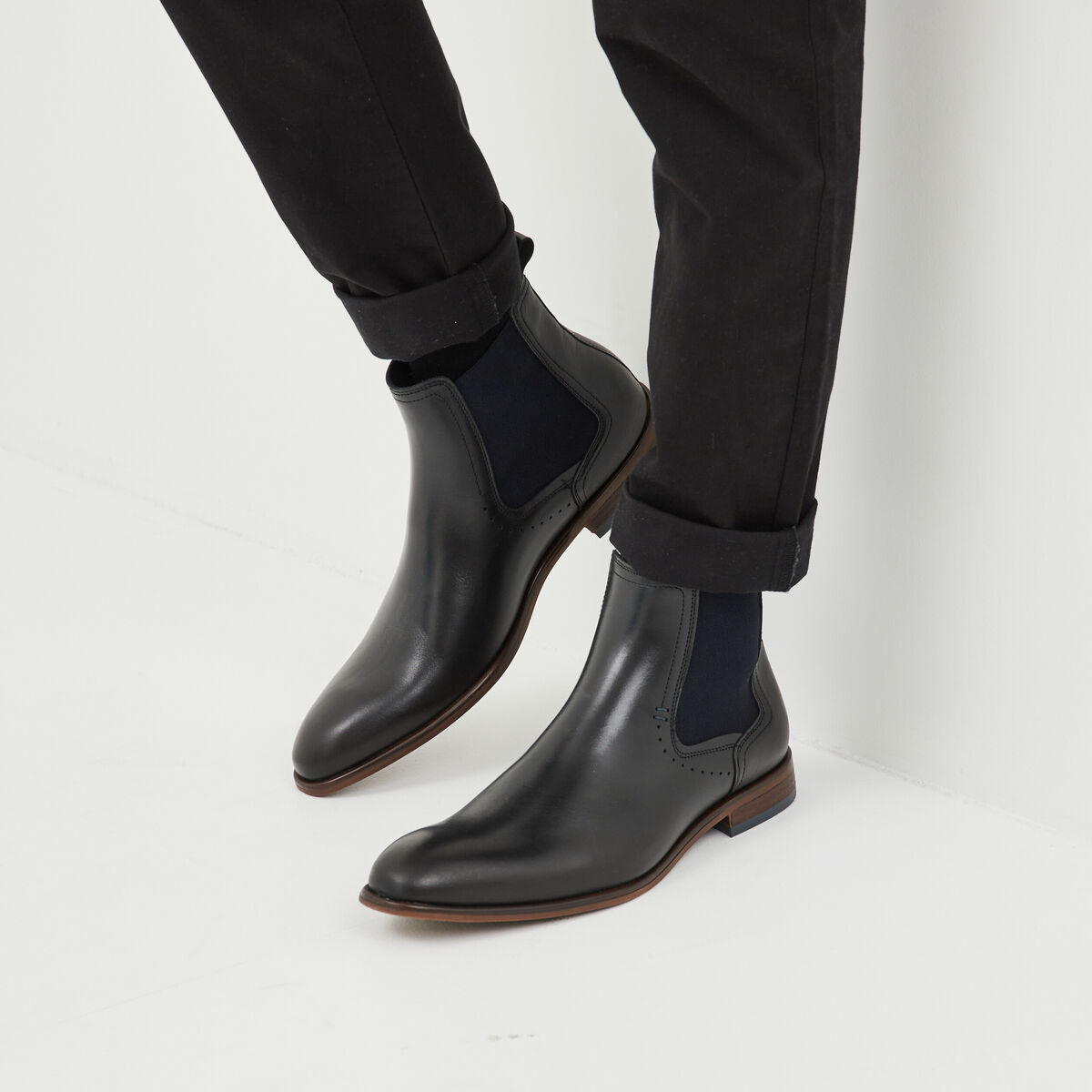 Bottines chelsea en cuir noir homme