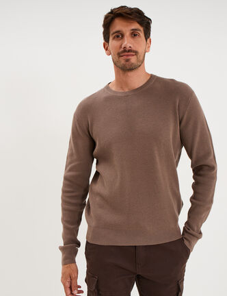 Pull en maille textur&eacute;e col rond gris fonc&eacute; homme