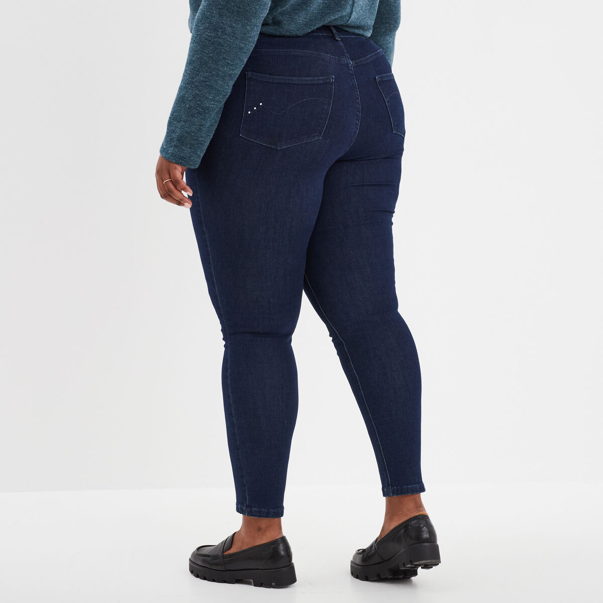 Jeans skinny 7/8ème à strass denim brut femme grande taille