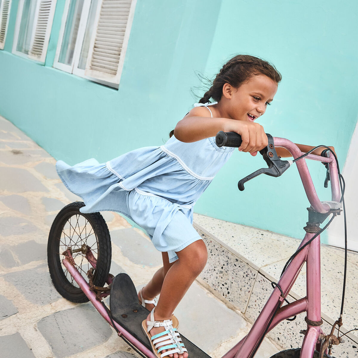Robe trap&egrave;ze volants &agrave; bretelles coton denim double stone fille