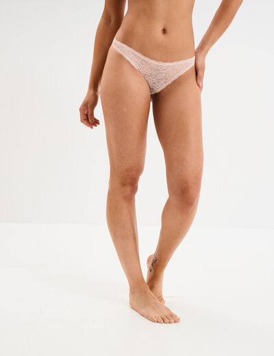 Tanga en dentelle doublure coton rose clair femme