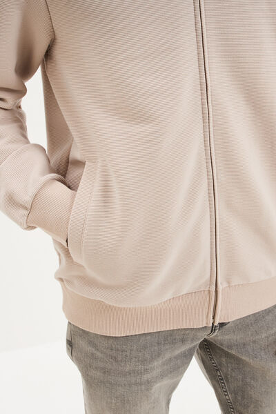 Gilet reli&eacute;f&eacute; manches longues zipp&eacute; gris clair homme