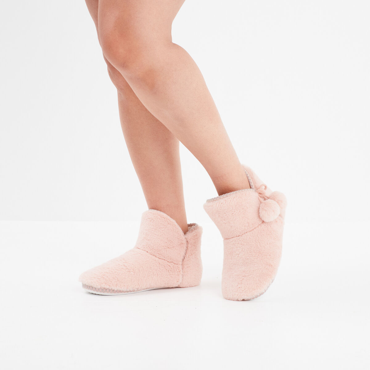 Chaussons bottines fausse fourrure rose femme