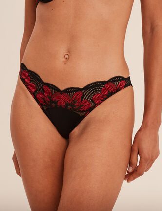 Tanga avec dentelle rouge femme