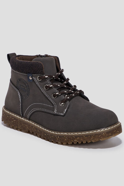 Bottines à lacets marron garçon