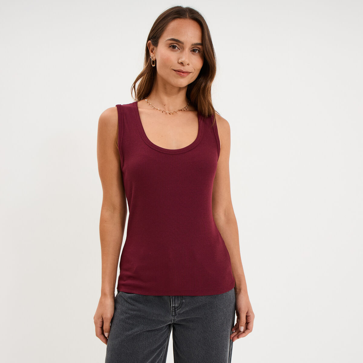 D&eacute;bardeur ajust&eacute; col rond coton bordeaux femme