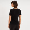 T-shirt ajust&eacute; manches courtes col rond noir femme