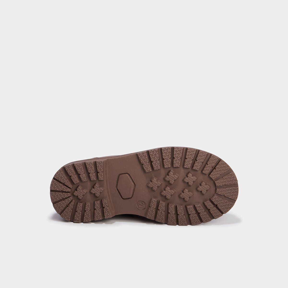 Boots crant&eacute;es marron gar&ccedil;on
