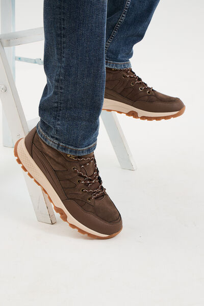Baskets montantes &agrave; lacets marron clair homme