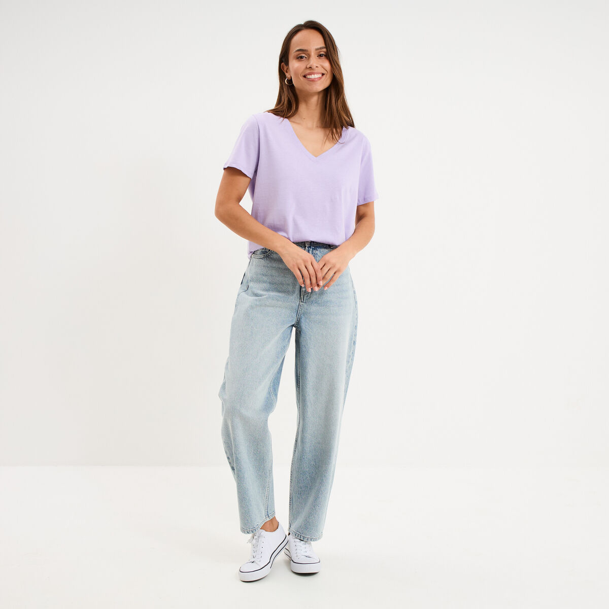 T-shirt manches courtes col en V coton parme femme