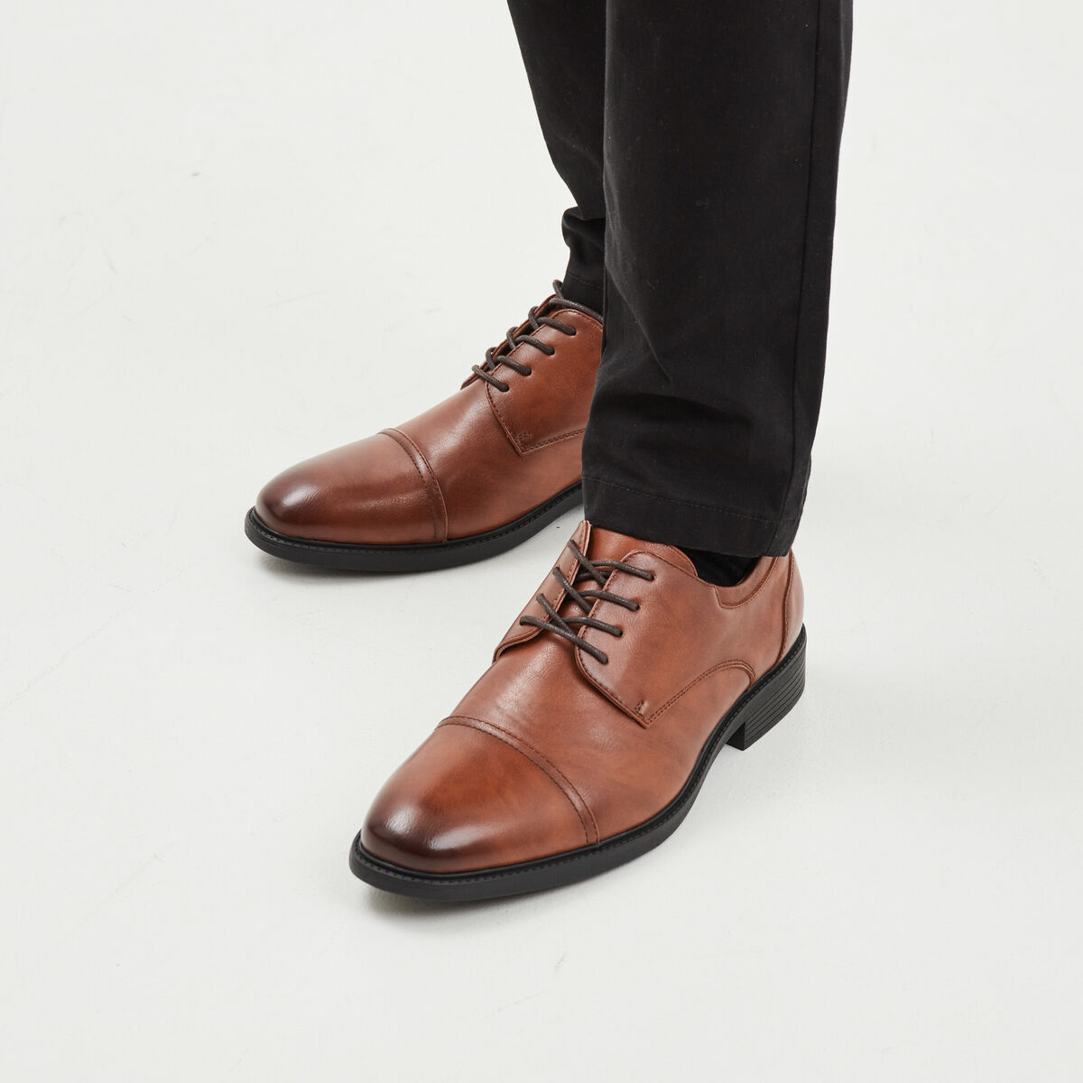 Derbies lacées marron homme