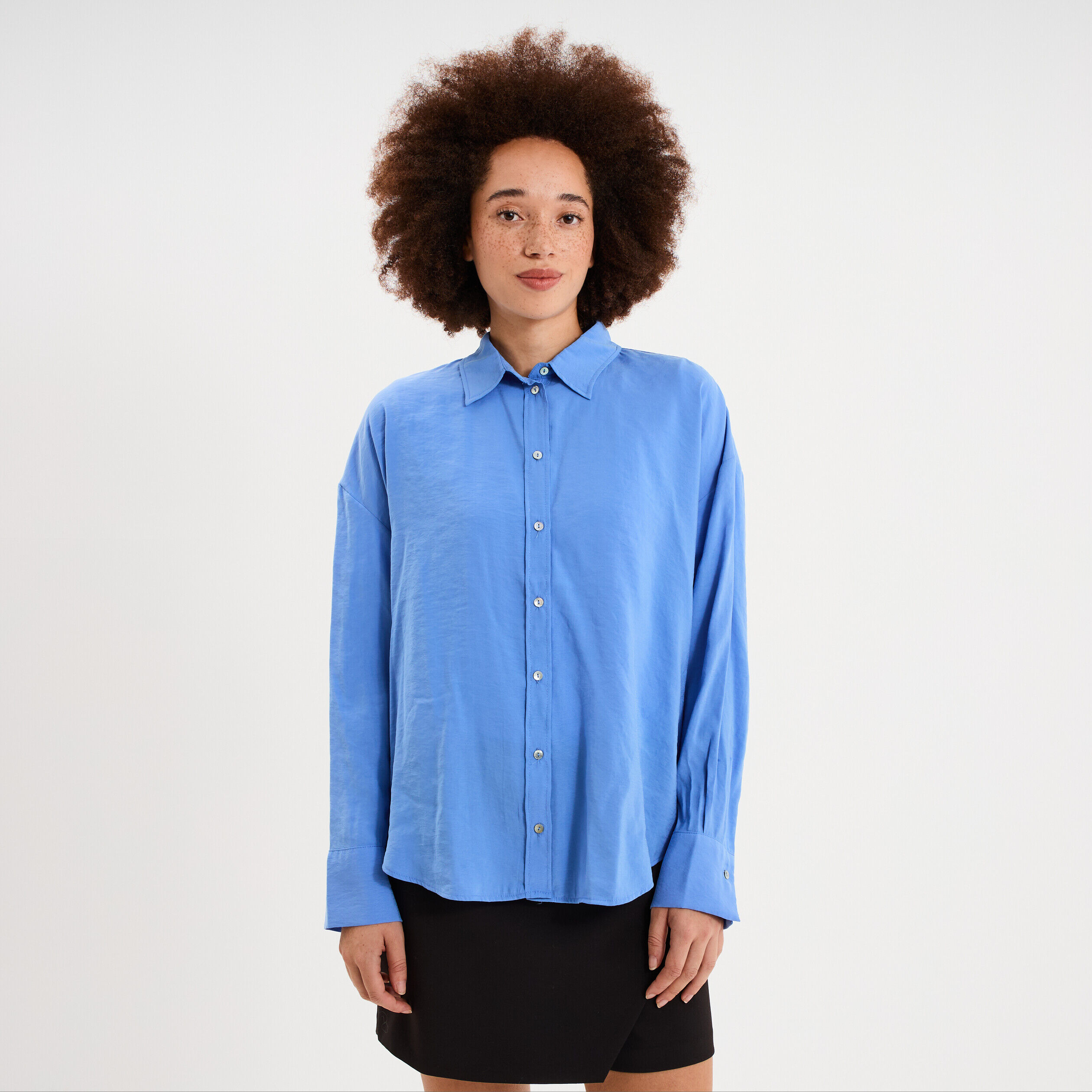 Chemise fluide manches longues oversize bleu electrique femme