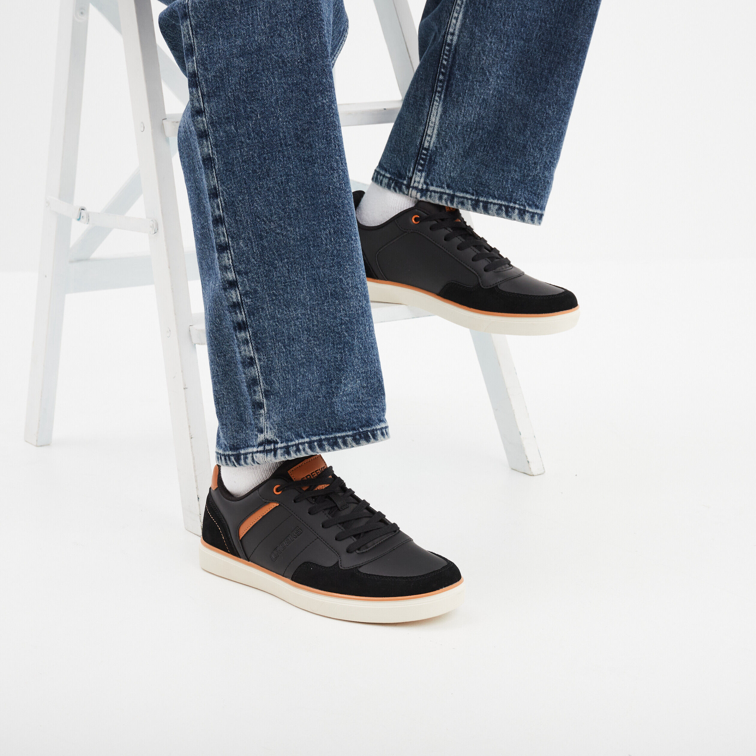 Tennis basses à lacets noir homme CREEKS