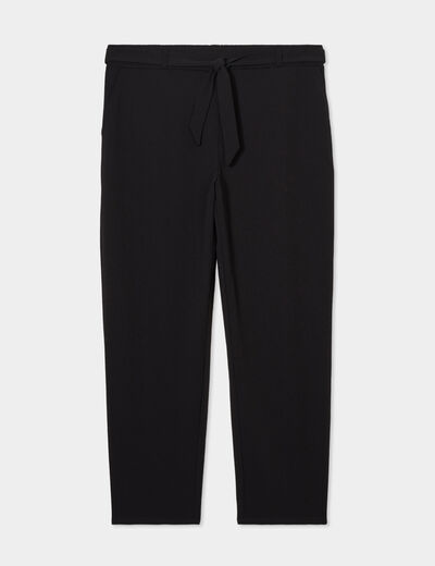 Pantalon cigarette ceintur&eacute; effet cr&ecirc;pe noir femme grande taille