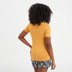 T-shirt col en V côtelé jaune moutarde femme
