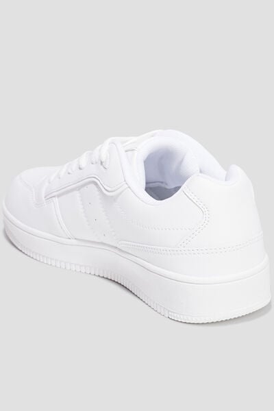 Baskets basses &agrave; lacets blanc homme