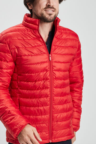 Doudoune droite légère col montant rouge homme