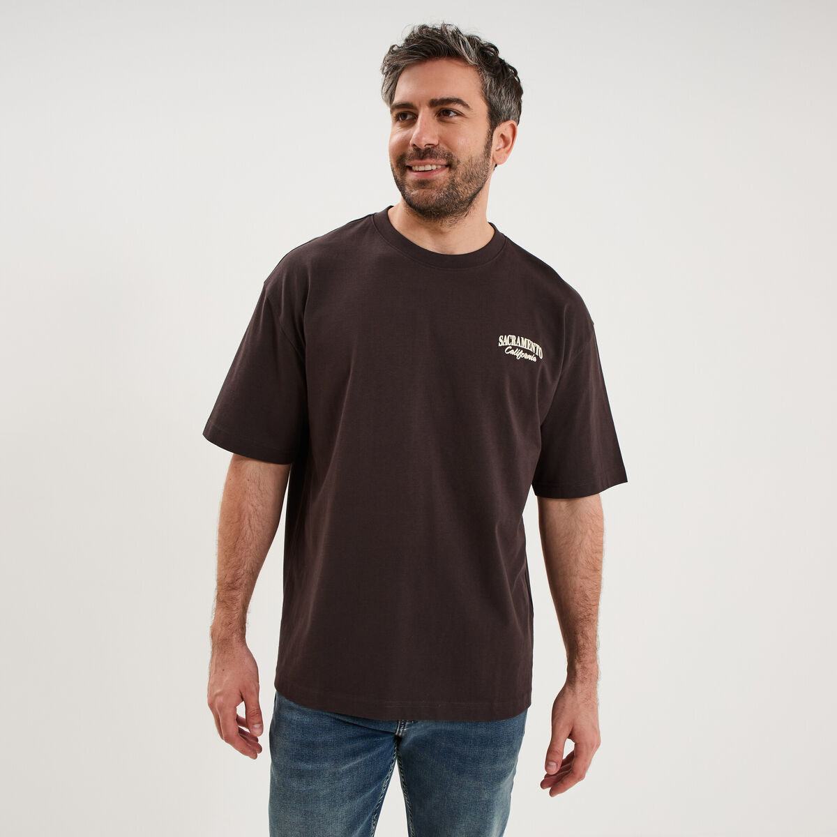 T-shirt relax manches courtes coton marron fonc&eacute; homme