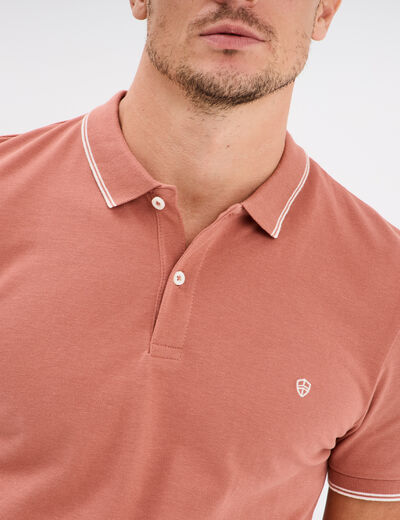 Polo manches courtes bords contrastés vieux rose homme