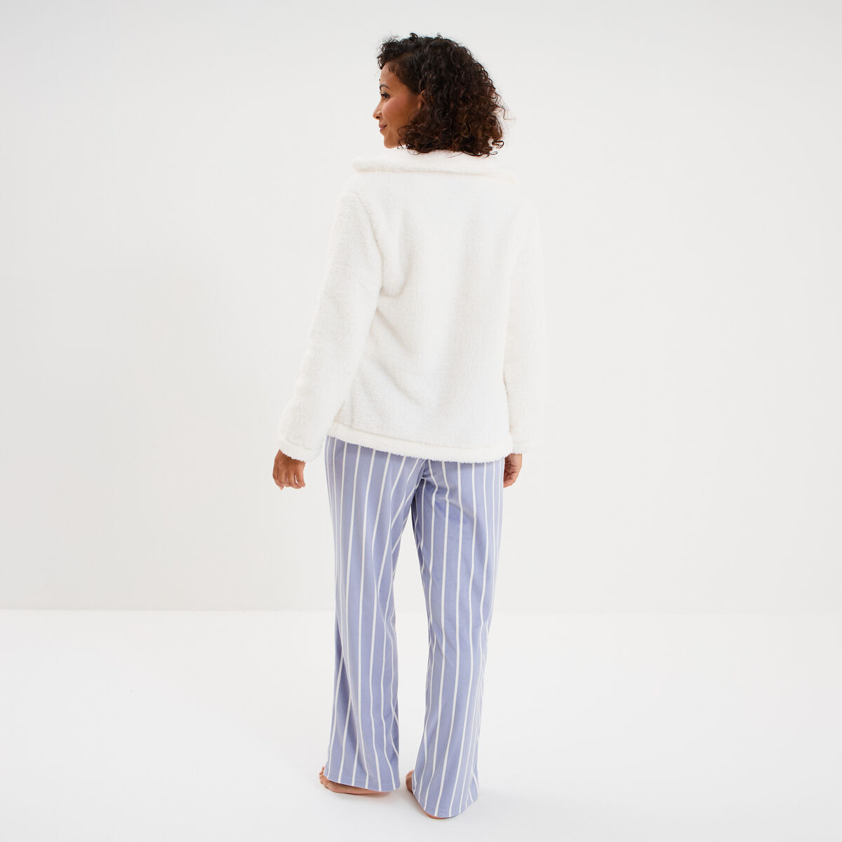 Ensemble pyjama 3 pi&egrave;ces effet polaire bleu ciel femme