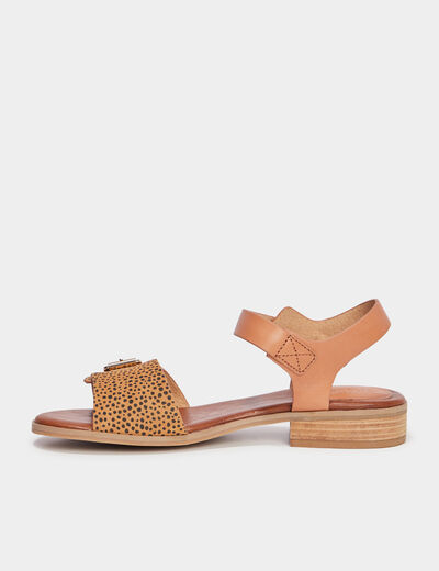 Sandales en cuir Kickers Bucidi camel femme