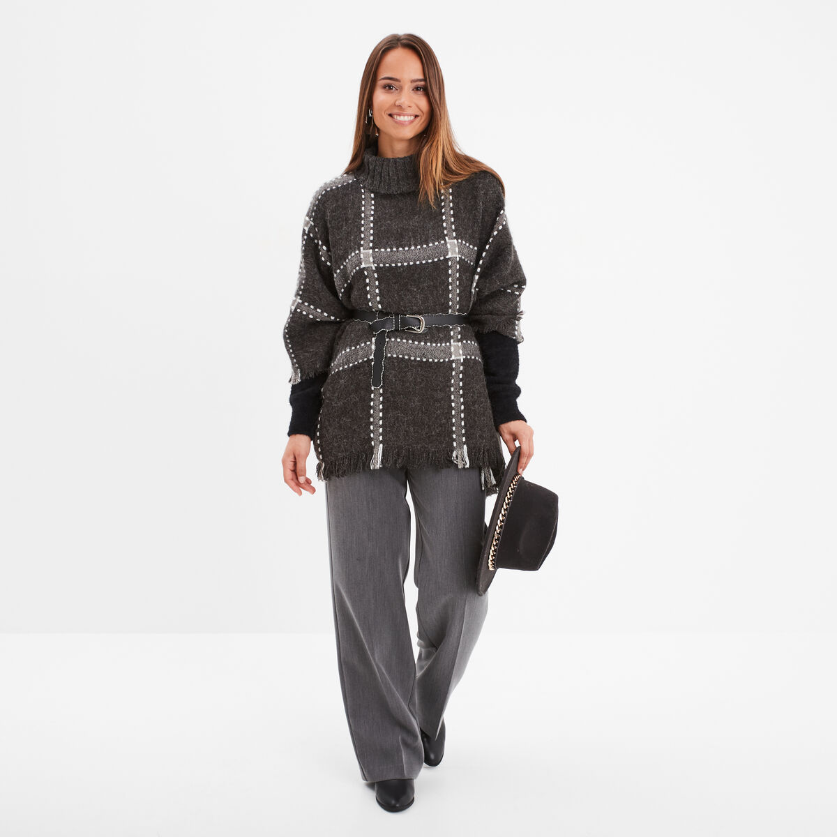 Poncho à col roulé bords à franges fines gris foncé femme