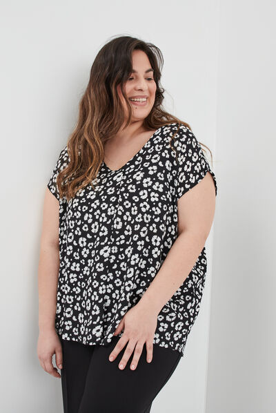 Blouse col en V manches courtes noir femme grande taille
