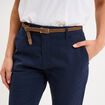 Pantalon chino 7/8&egrave;me ceinture tress&eacute;e bleu marine femme
