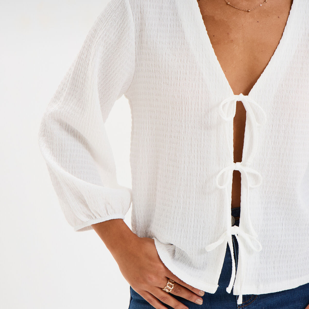 T-shirt noeuds et manches 3/4 blanc femme