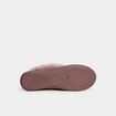 Chaussons fausse fourrure anti-d&eacute;rapants taupe femme