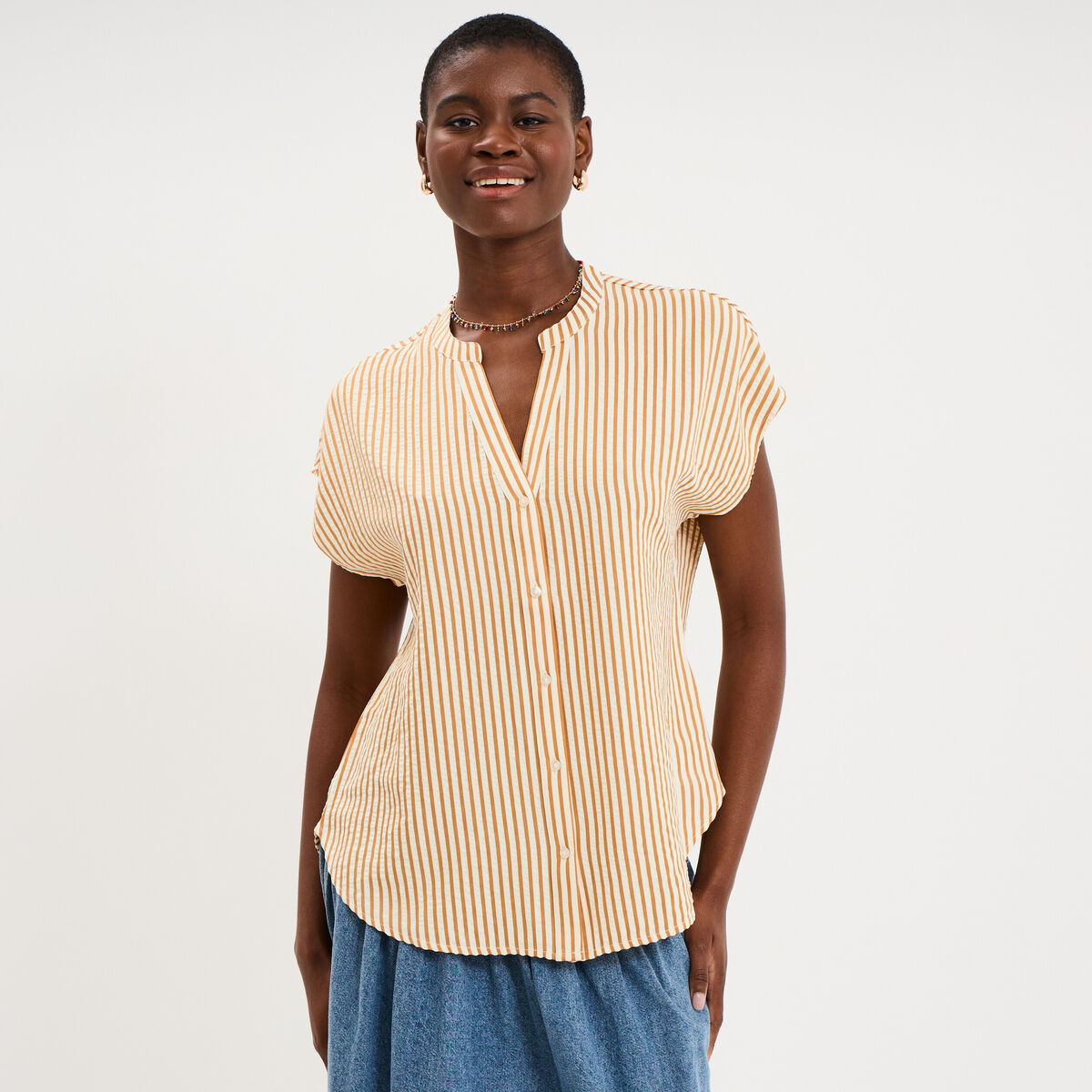 Blouse gaufr&eacute;e col tunisien marron cognac femme