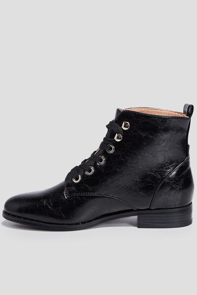 Bottines à lacets vernies noir femme