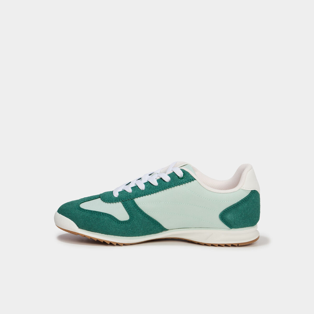 Baskets basses &agrave; lacets vert femme