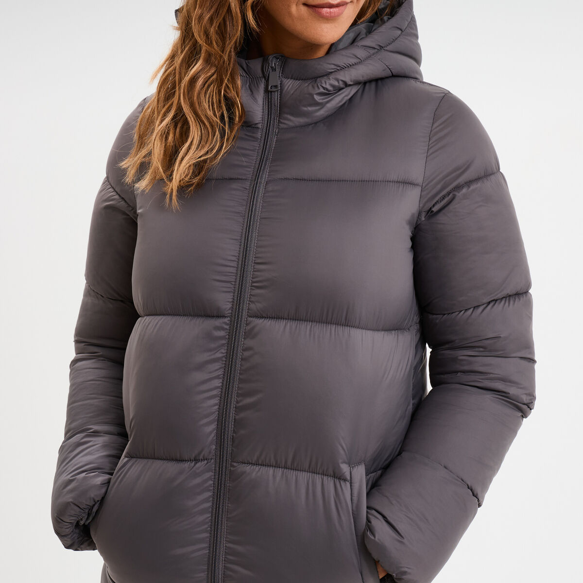 Doudoune longue &agrave; capuche gris fonc&eacute; femme