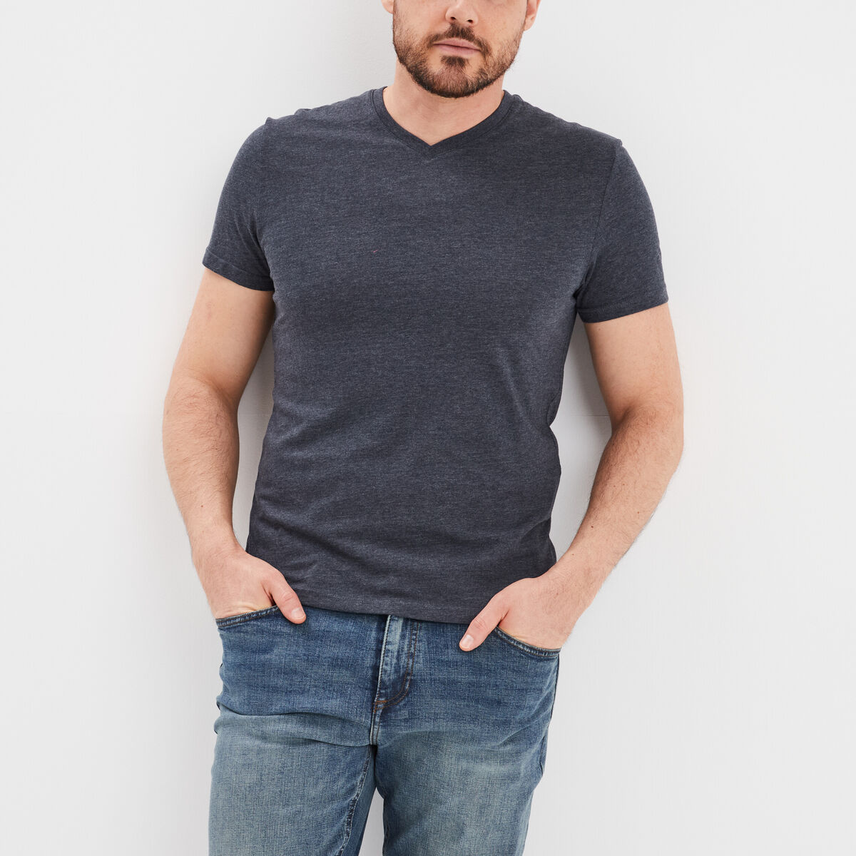 T-shirt droit col V bleu homme