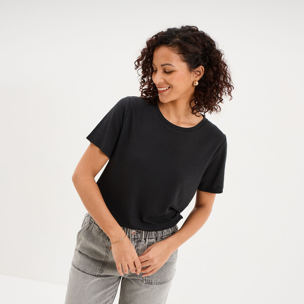 T-shirt manches courtes m&eacute;lange lin noir femme
