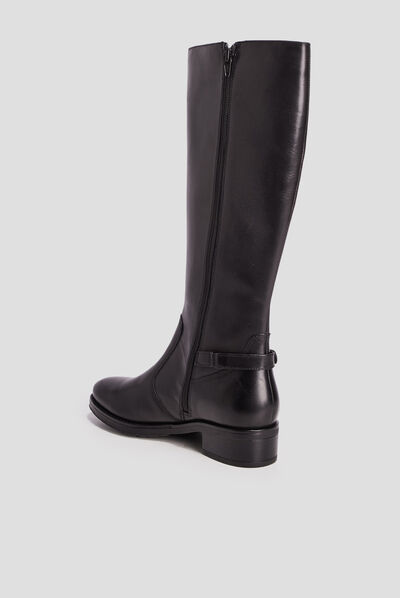 Bottes en cuir noir femme