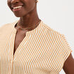 Blouse gaufr&eacute;e col tunisien marron cognac femme