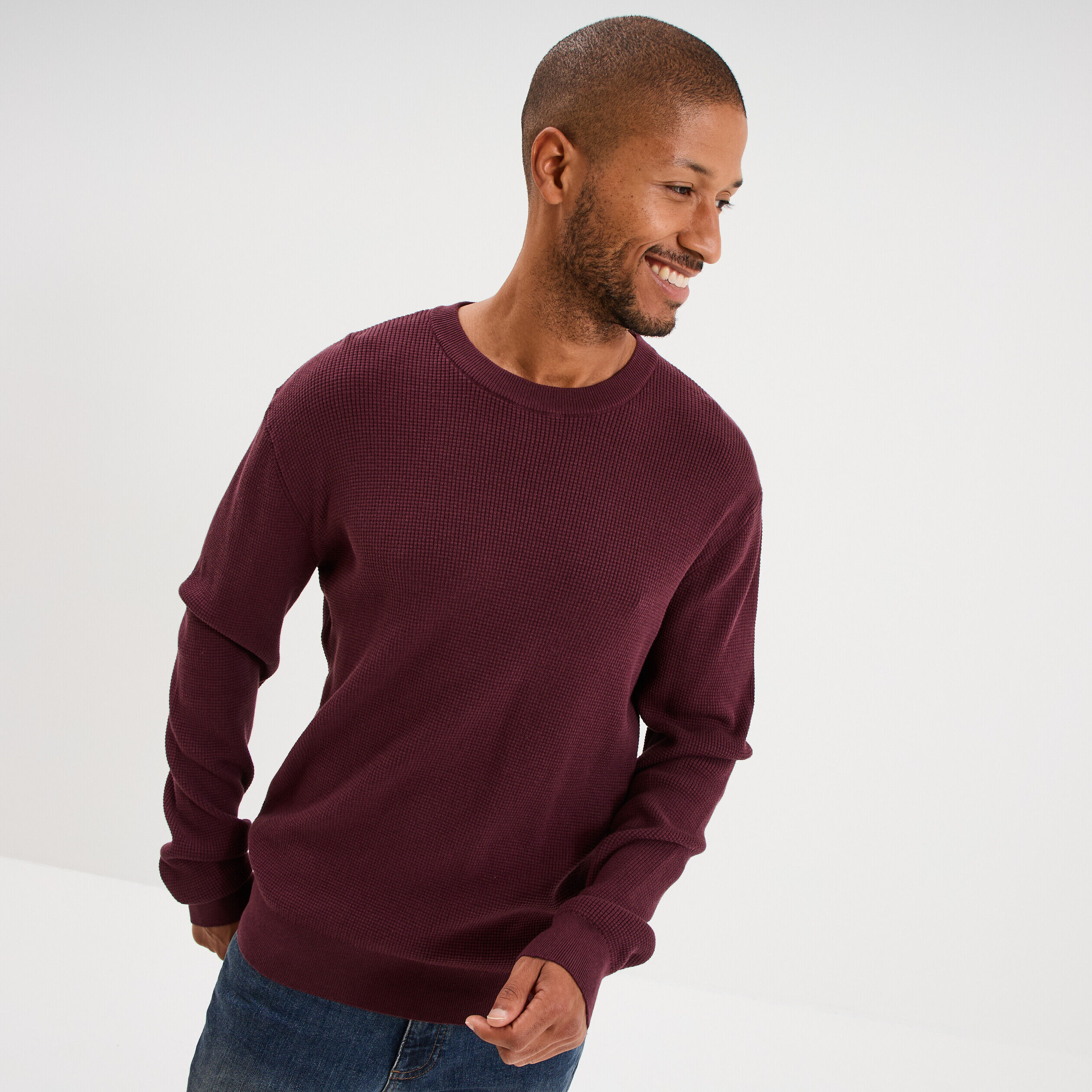 Pull avec col rond à relief prune homme LH