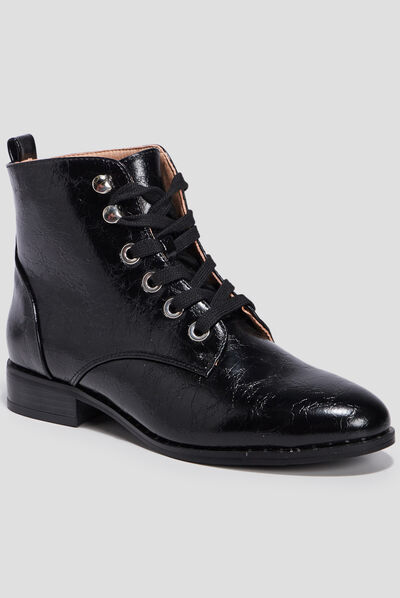 Bottines à lacets vernies noir femme