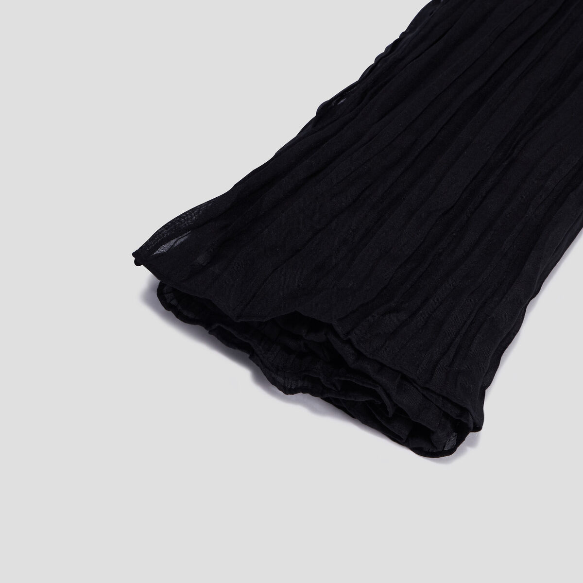 Foulard aspect froiss&eacute; noir femme