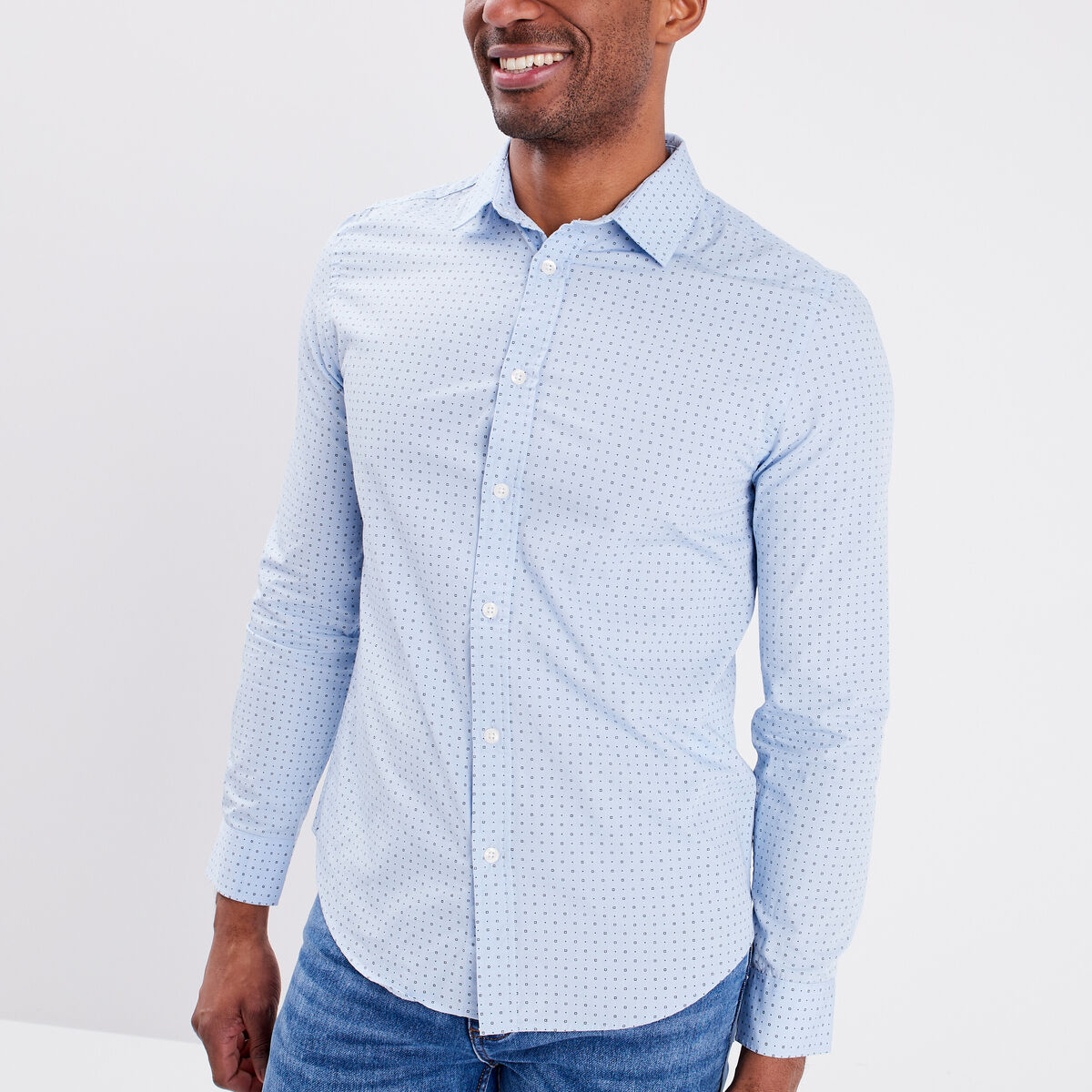 Chemise manches longues col italien bleu ciel homme