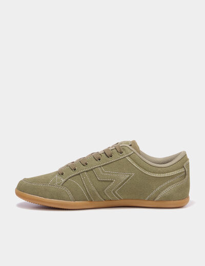 Tennis basses &agrave; lacets effet su&eacute;dine vert kaki homme