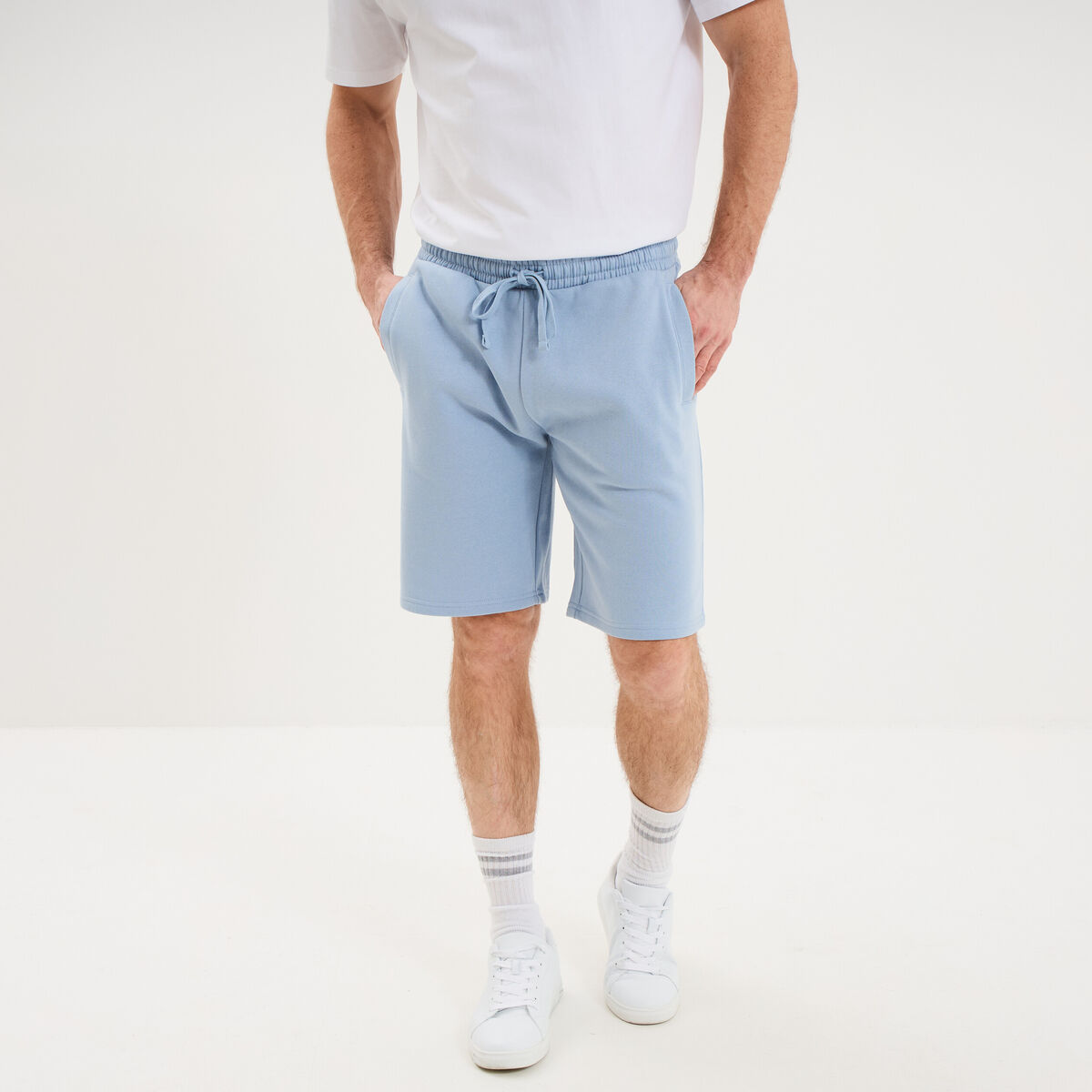 Short jogging molleton droit bleu ciel homme