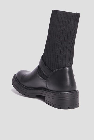 Bottines façon chaussettes avec boucle noir femme