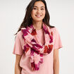 Foulard bords &agrave; franges fines rose femme